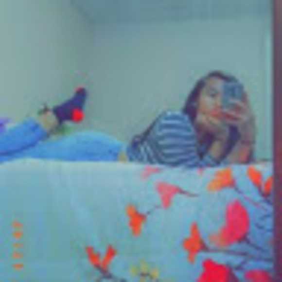 Meet your Posher, Risha - Picture 1 of 1